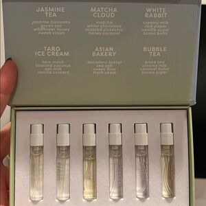 Mochiglow Fragrance Discovery Set